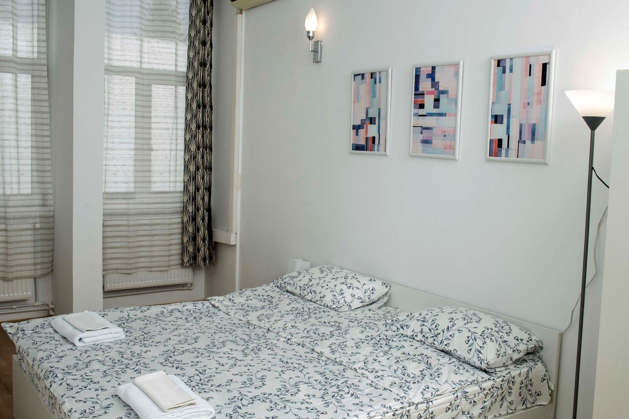 Central Kronstadt Apartments Braszów Zewnętrze zdjęcie