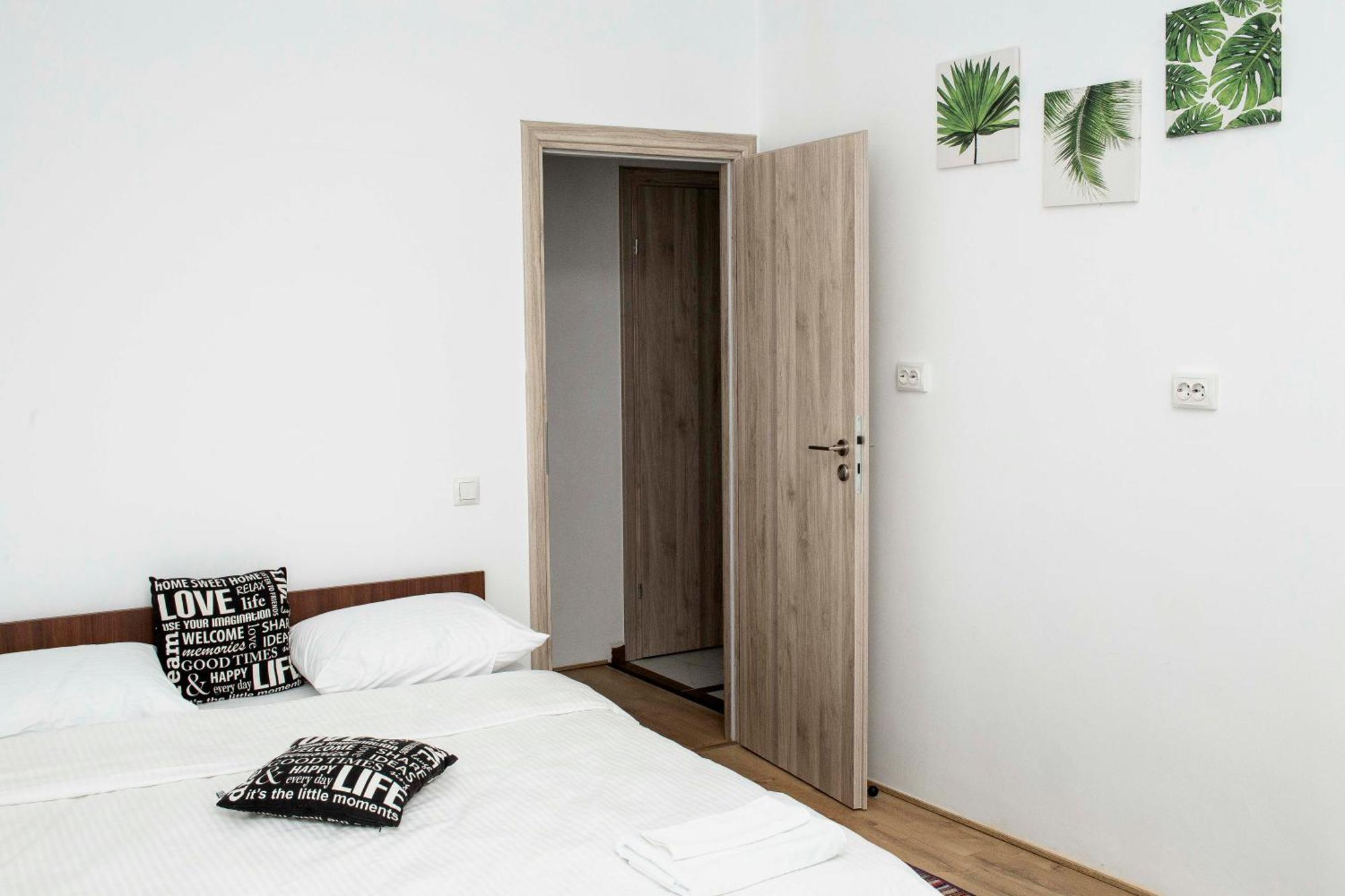Central Kronstadt Apartments Braszów Zewnętrze zdjęcie